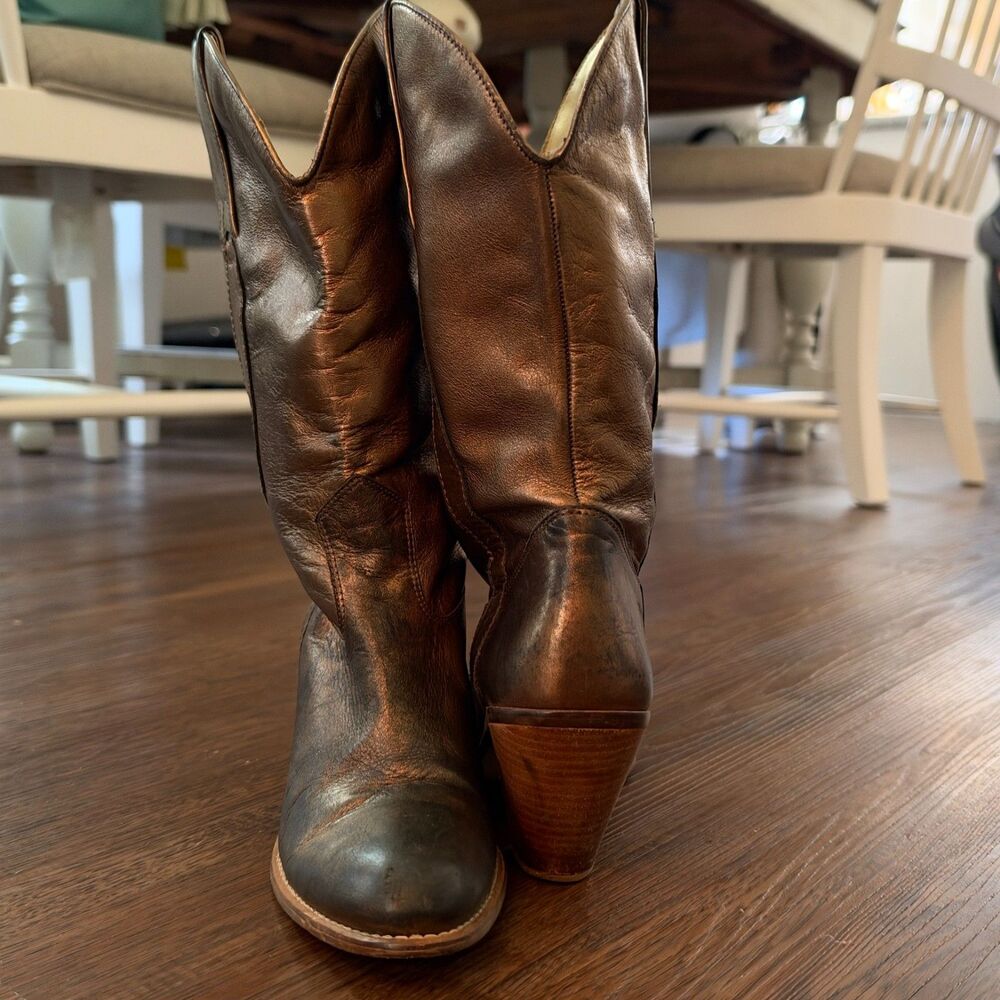 Jessica Simpson Boots - Picture 2 of 3